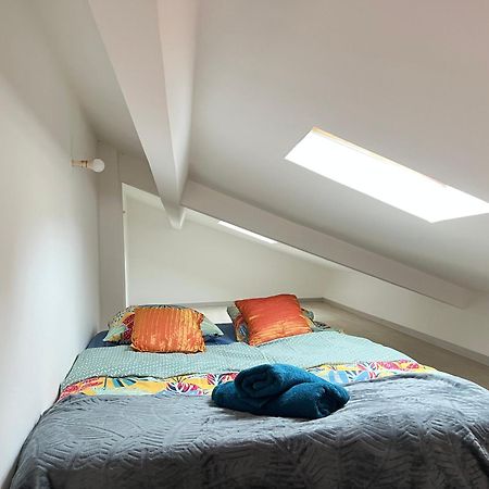 La Maisonnette Un Sejour A Part Longeville-les-Metz Bagian luar foto