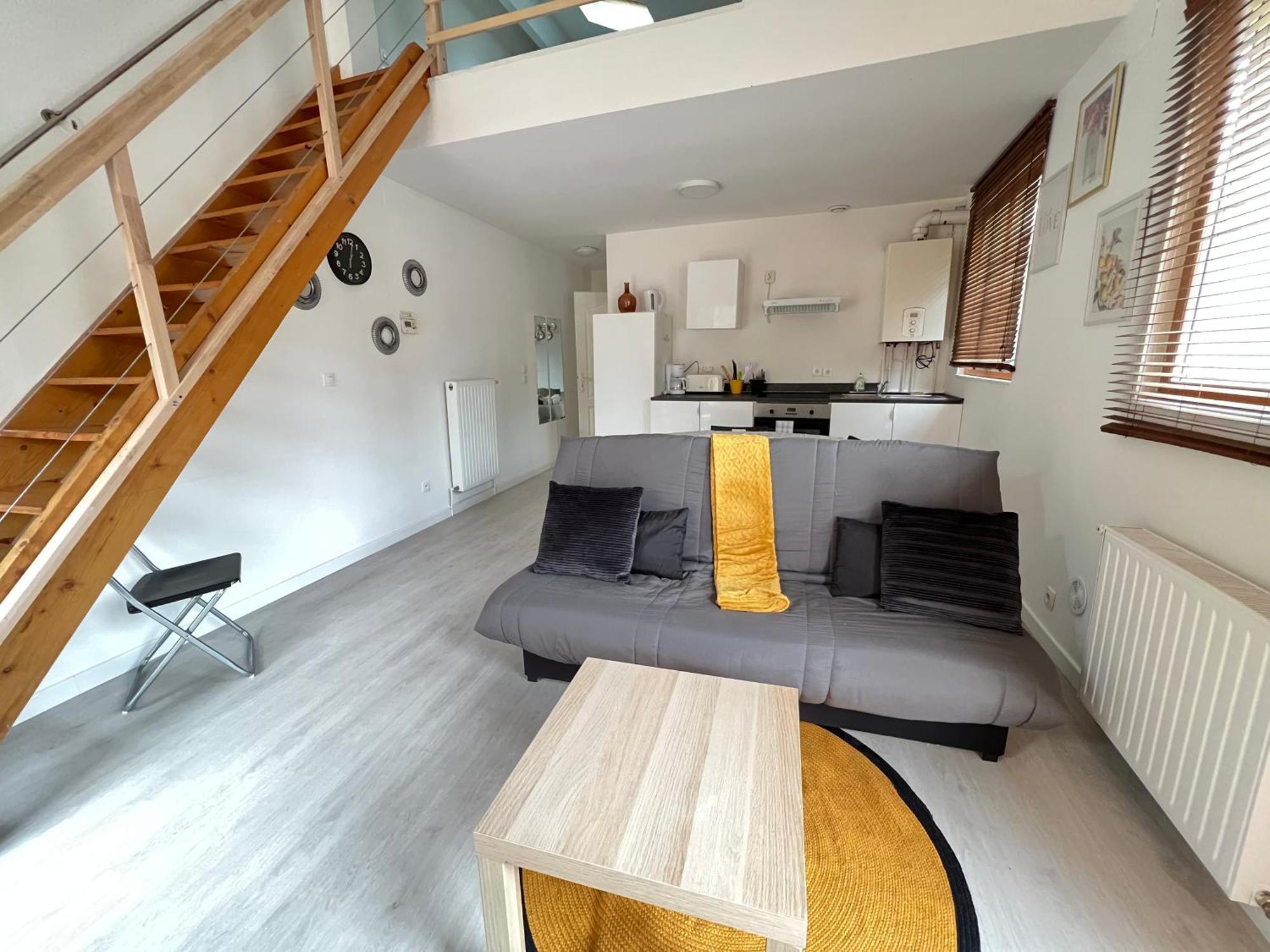 La Maisonnette Un Sejour A Part Longeville-les-Metz Bagian luar foto