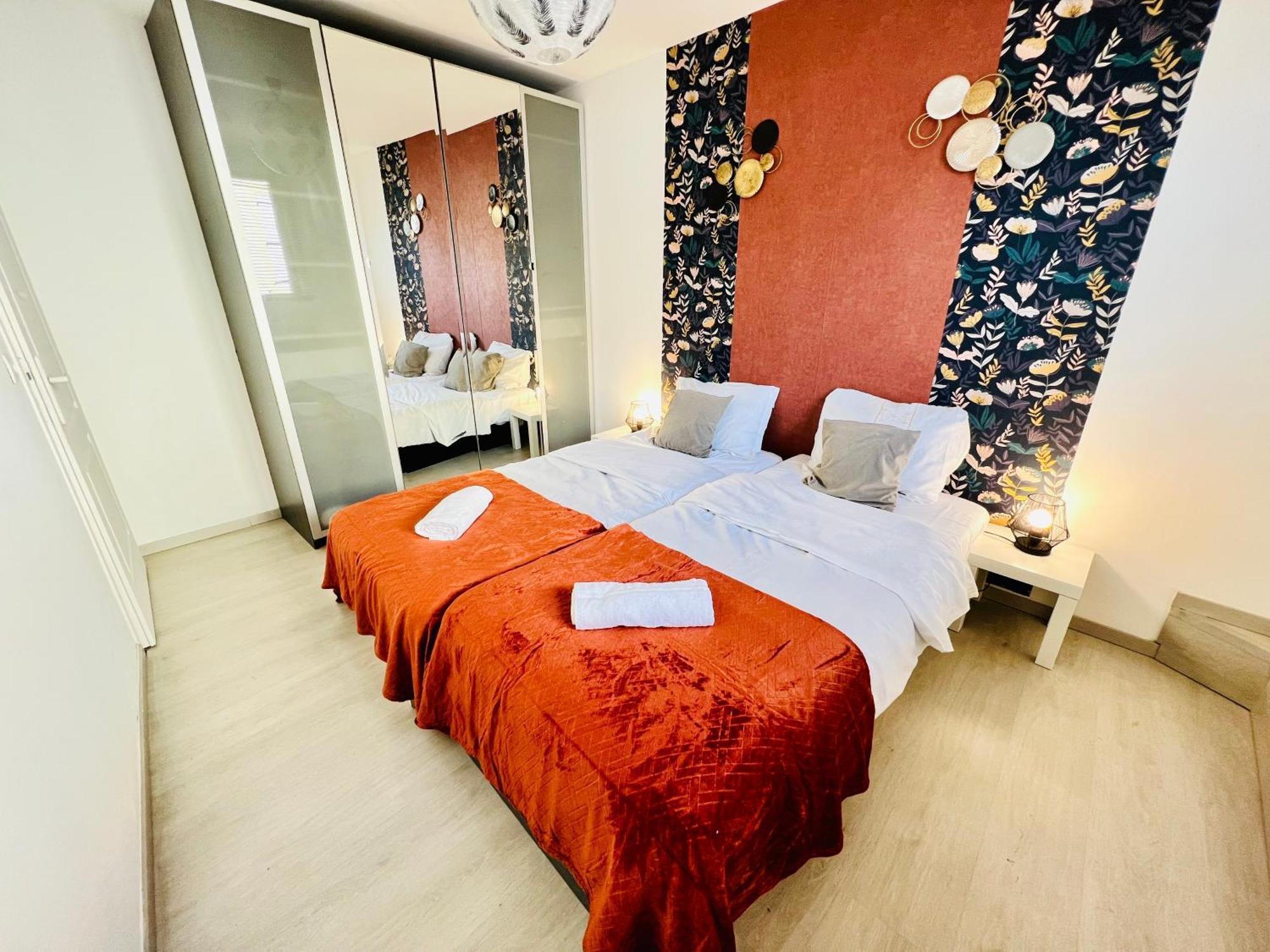 La Maisonnette Un Sejour A Part Longeville-les-Metz Bagian luar foto