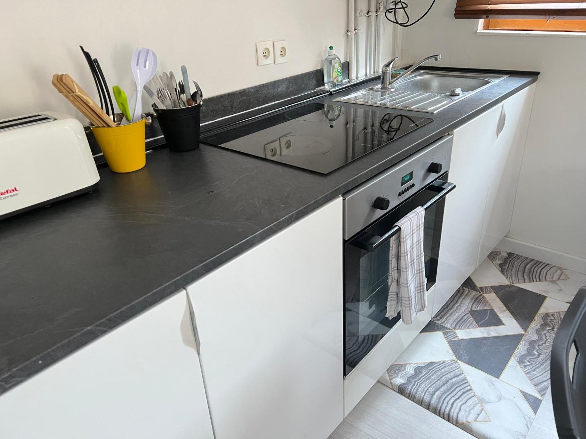 La Maisonnette Un Sejour A Part Longeville-les-Metz Bagian luar foto